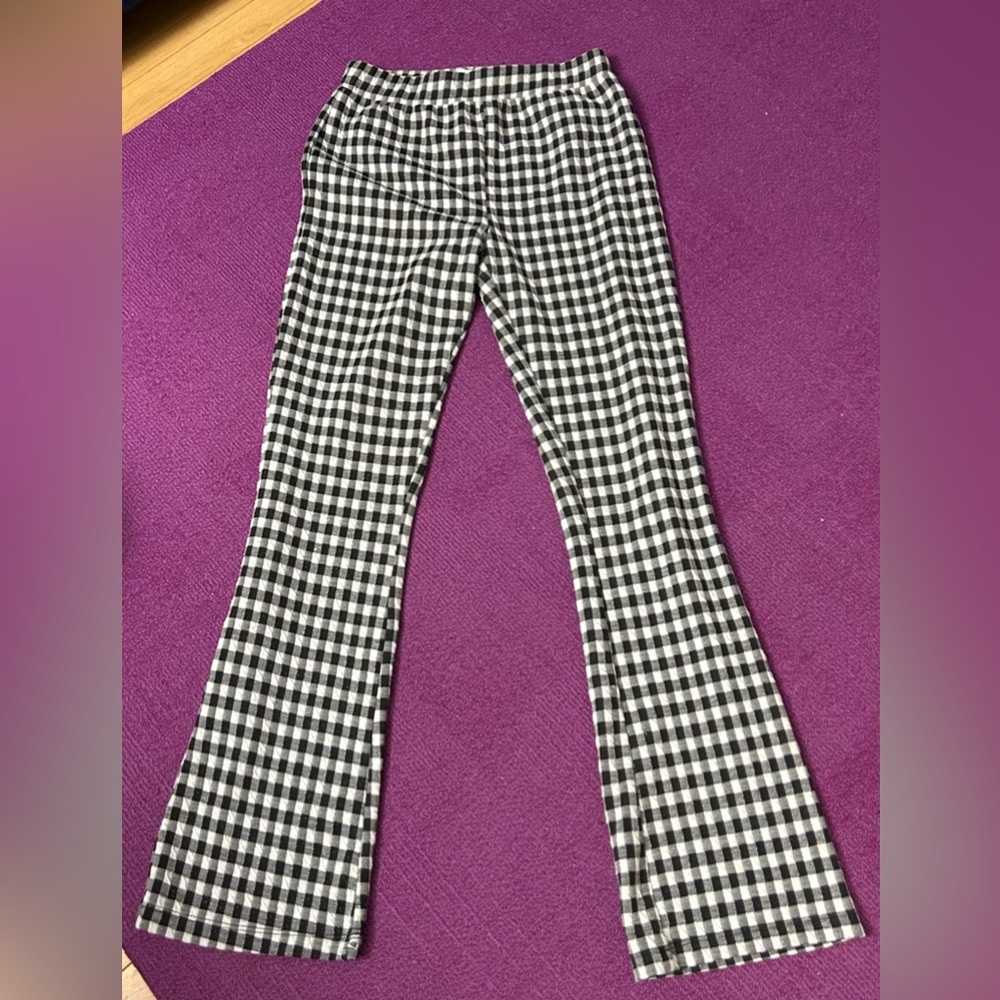 Urban Outfitters Casey Kick Pull-On Black Gingham Fit-to-Flare Pants Size S